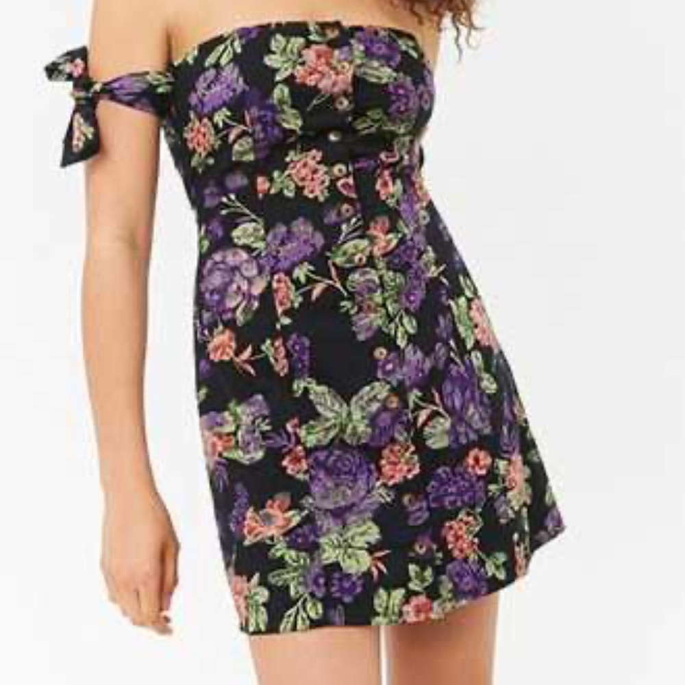 Offshoulder floral dress